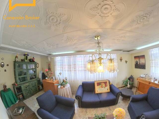 #P 044 - Casa para Venta en Bogotá - DC - 3