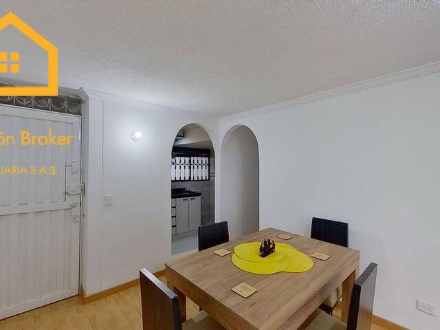 #PH10000803 - Apartamento para Venta en Bogotá - DC - 3