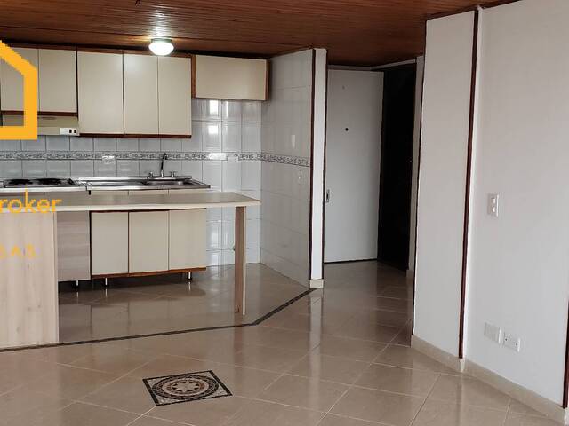#P10000840 - Apartamento para Alquiler en Bogotá - DC - 2