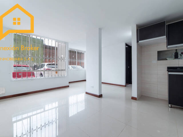 #MEC 066 - Apartamento para Venta en Bogotá - DC - 2