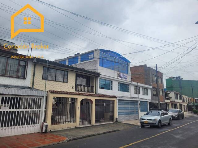 #P10000949 - Casa para Venta en Bogotá - DC - 2