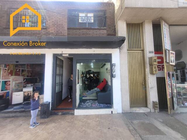 #MT 080 - Casa para Venta en Bogotá - DC - 3