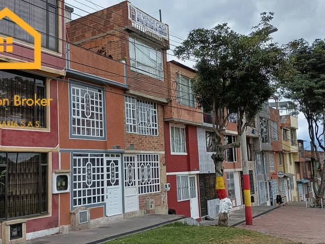 #P 04 - Casa para Venta en Bogotá - DC - 1