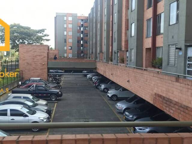 #PH 1048 - Apartamento para Venta en Bogotá - DC - 2