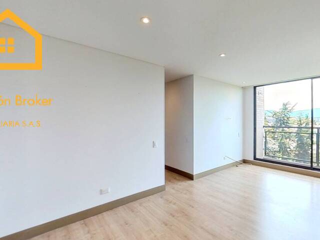 #PH 1049 - Apartamento para Venta en Bogotá - DC
