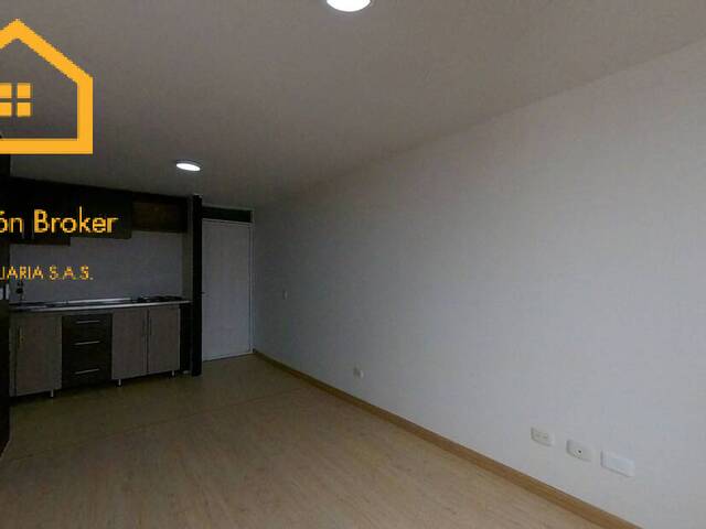 #PH 1056 - Apartamento para Venta en Bogotá - DC - 3
