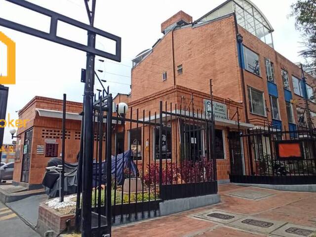 #PH 1085 - Casa para Venta en Bogotá - DC - 1