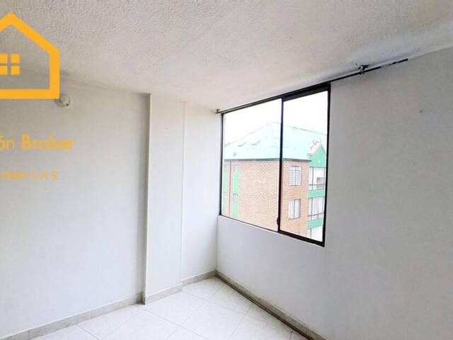 #PH 1086 - Apartamento para Venta en Bogotá - DC - 2