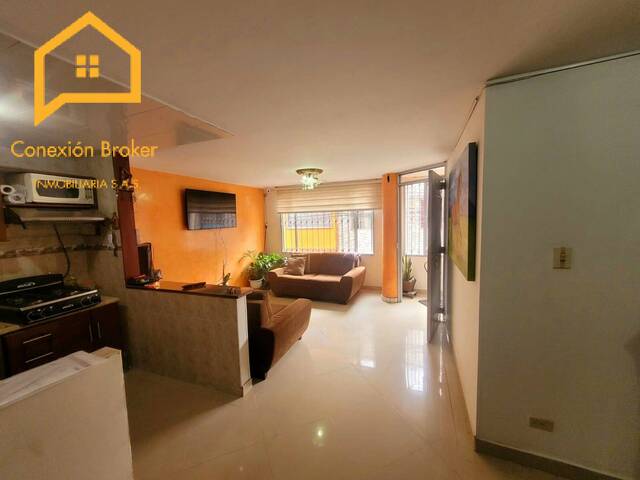 #MT 1198 - Casa para Venta en Bogotá - DC - 3